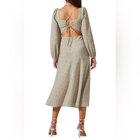 ASTR the Label Floral Print Long Sleeve Back Cutout Midi Dress - Picture 2 of 15